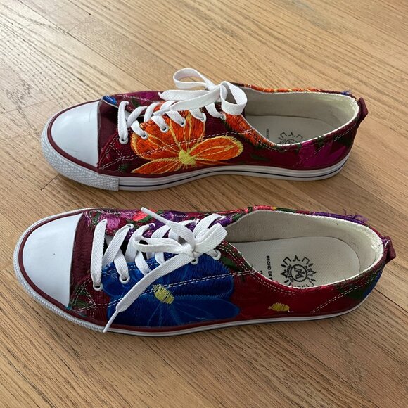 Mexican Embroidered Sneakers - Picture 2 of 5